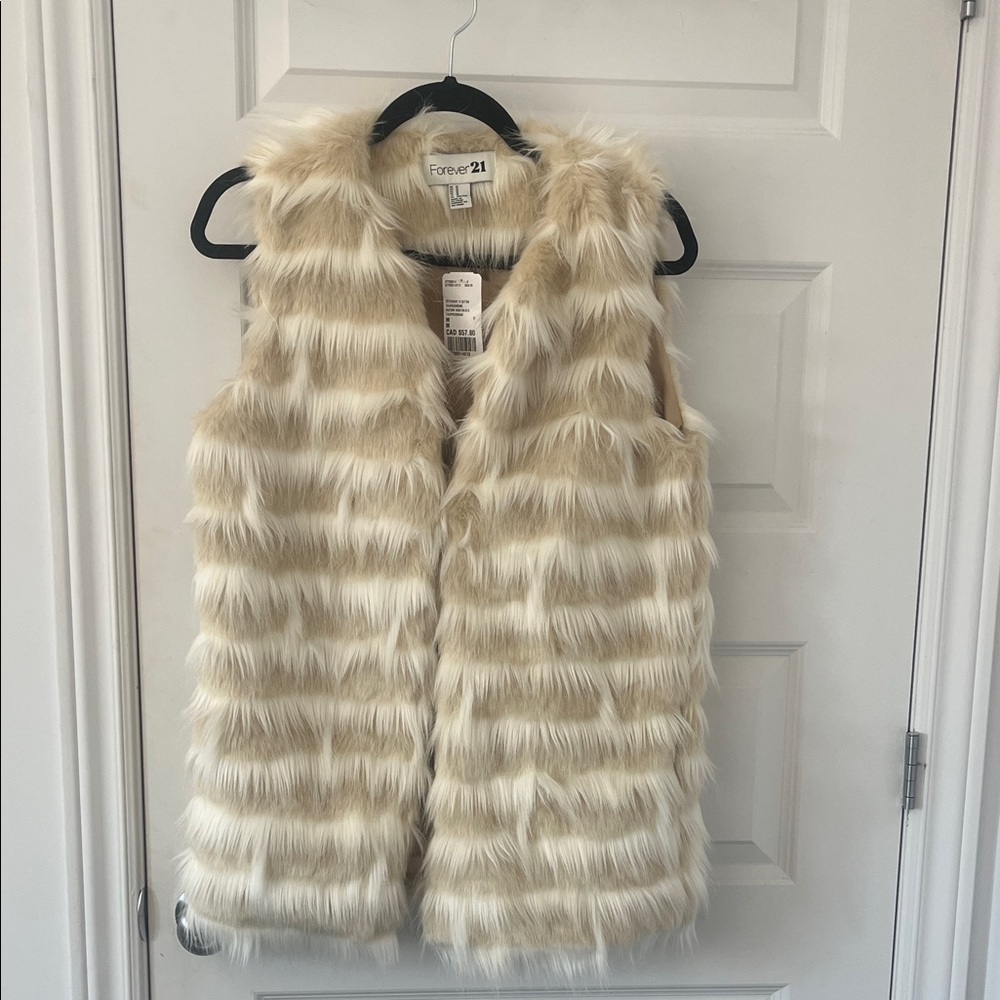Forever 21 Beige Faux Fur Vest